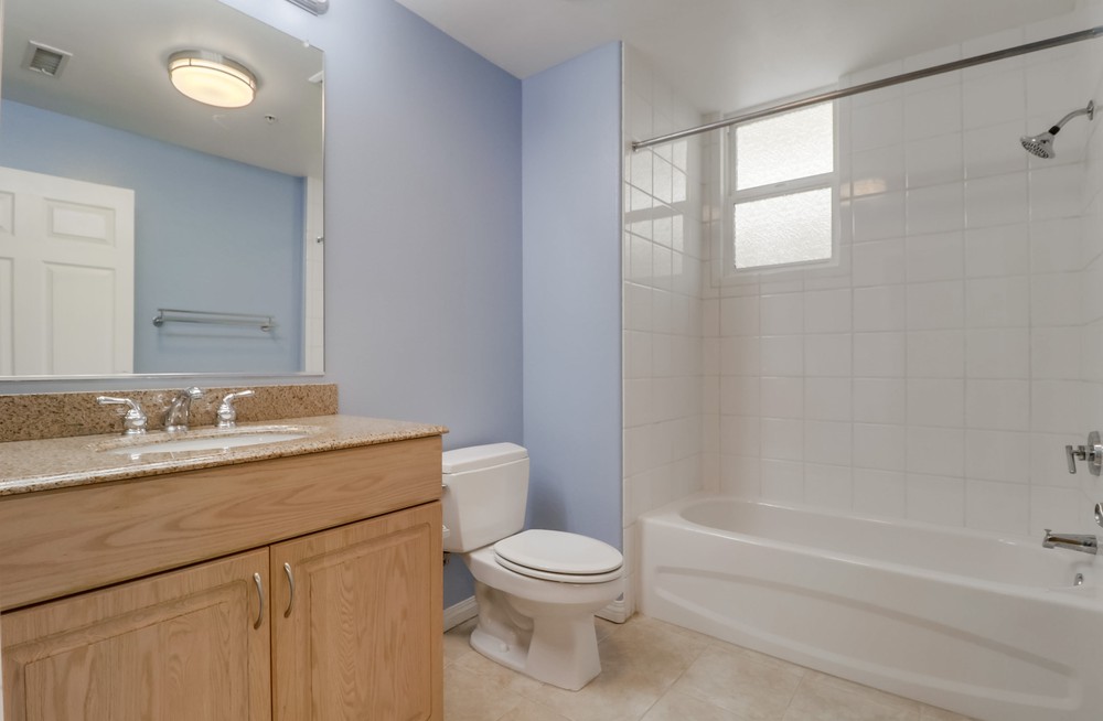 Virtual tour photo 33 of 40 for 1601 India St UNIT 118