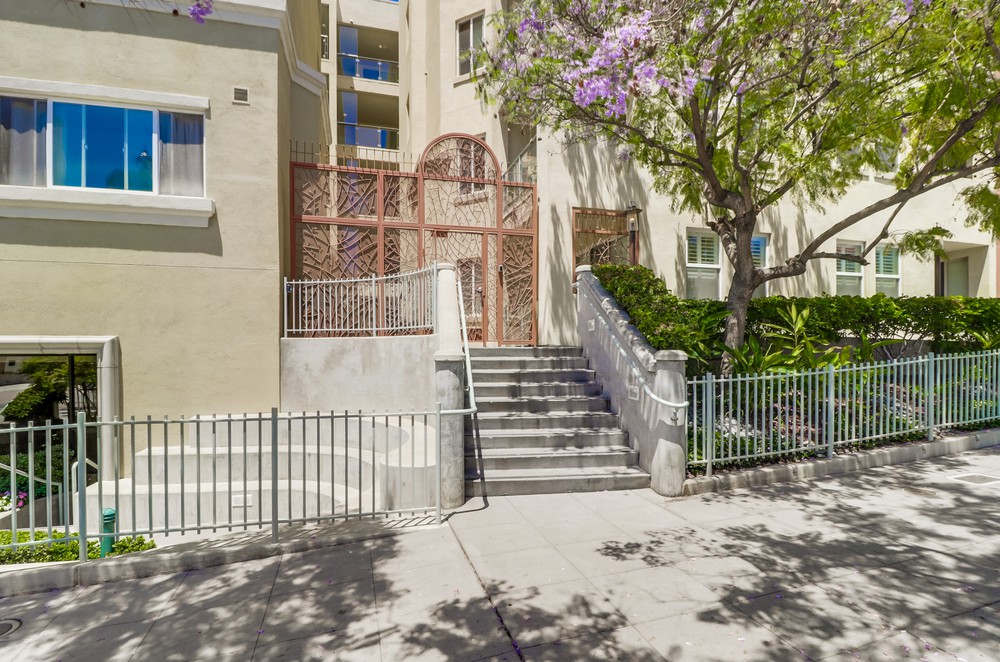 Virtual tour photo 41 of 40 for 1601 India St UNIT 118