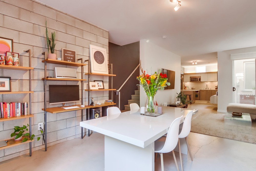 Virtual tour photo 18 of 31 for 1601 Kettner Blvd UNIT 6