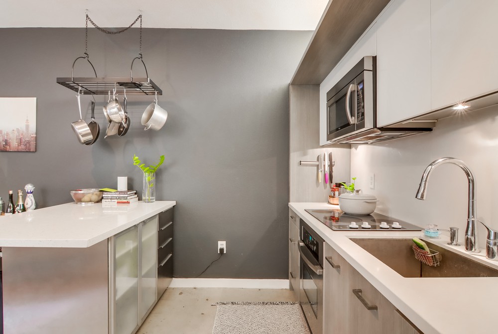 Virtual tour photo 22 of 31 for 1601 Kettner Blvd UNIT 6