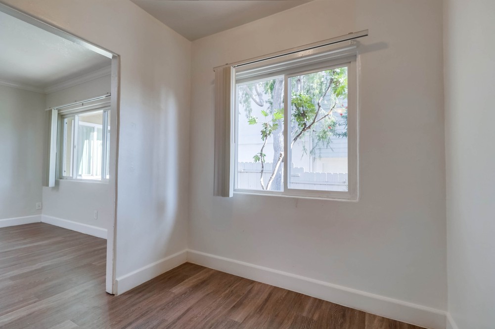 Virtual tour photo 13 of 23 for 1604 1/2 Pacific Beach Dr #1542