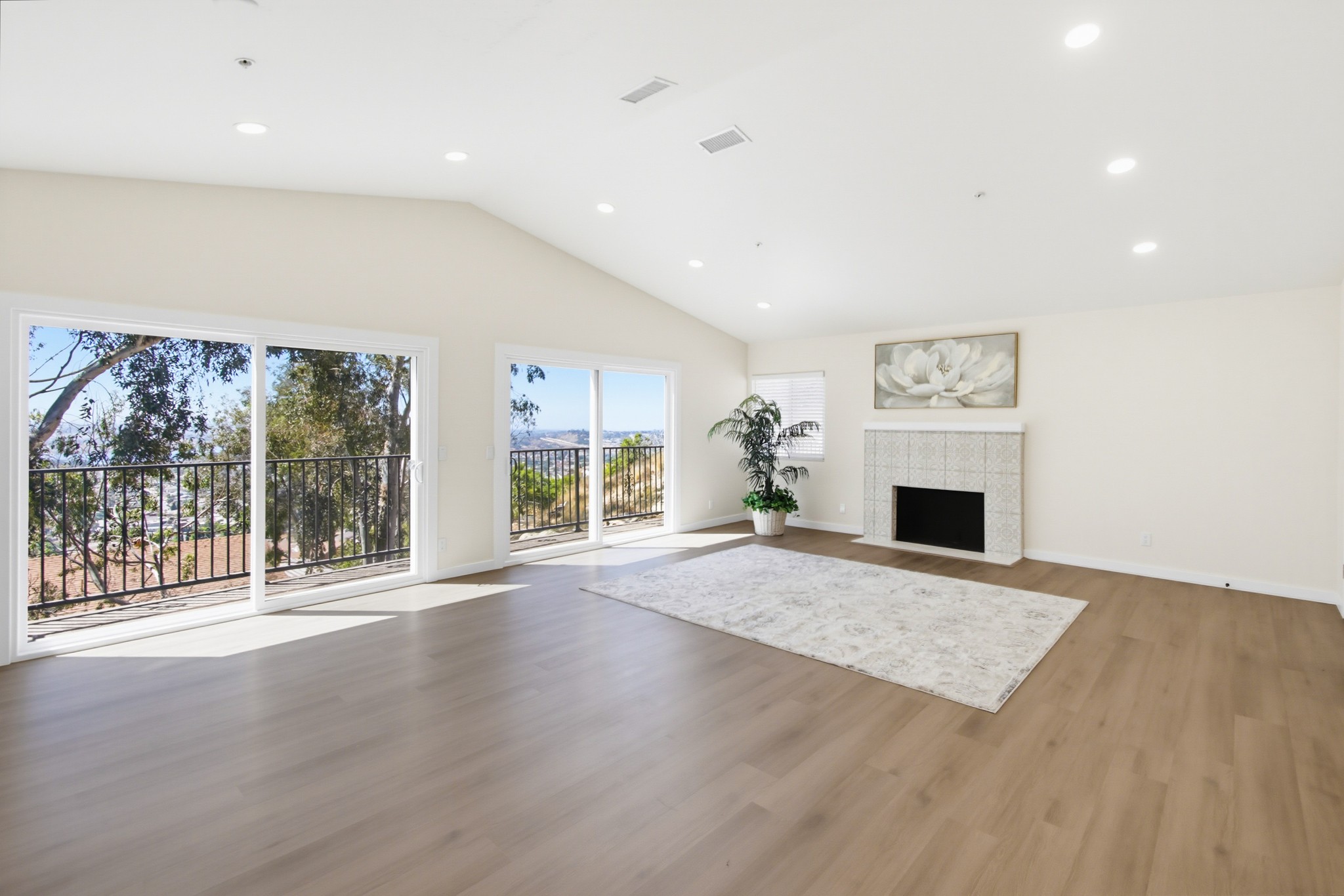 Virtual tour photo 10 of 64 for 1604 San Miguel Ave