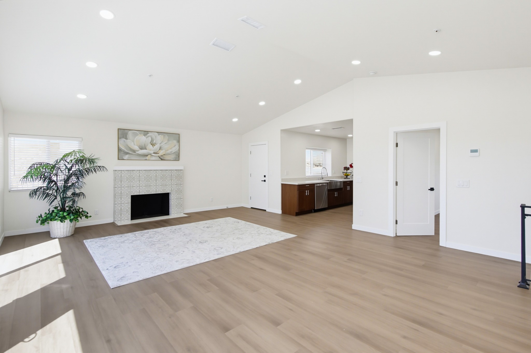 Virtual tour photo 11 of 64 for 1604 San Miguel Ave