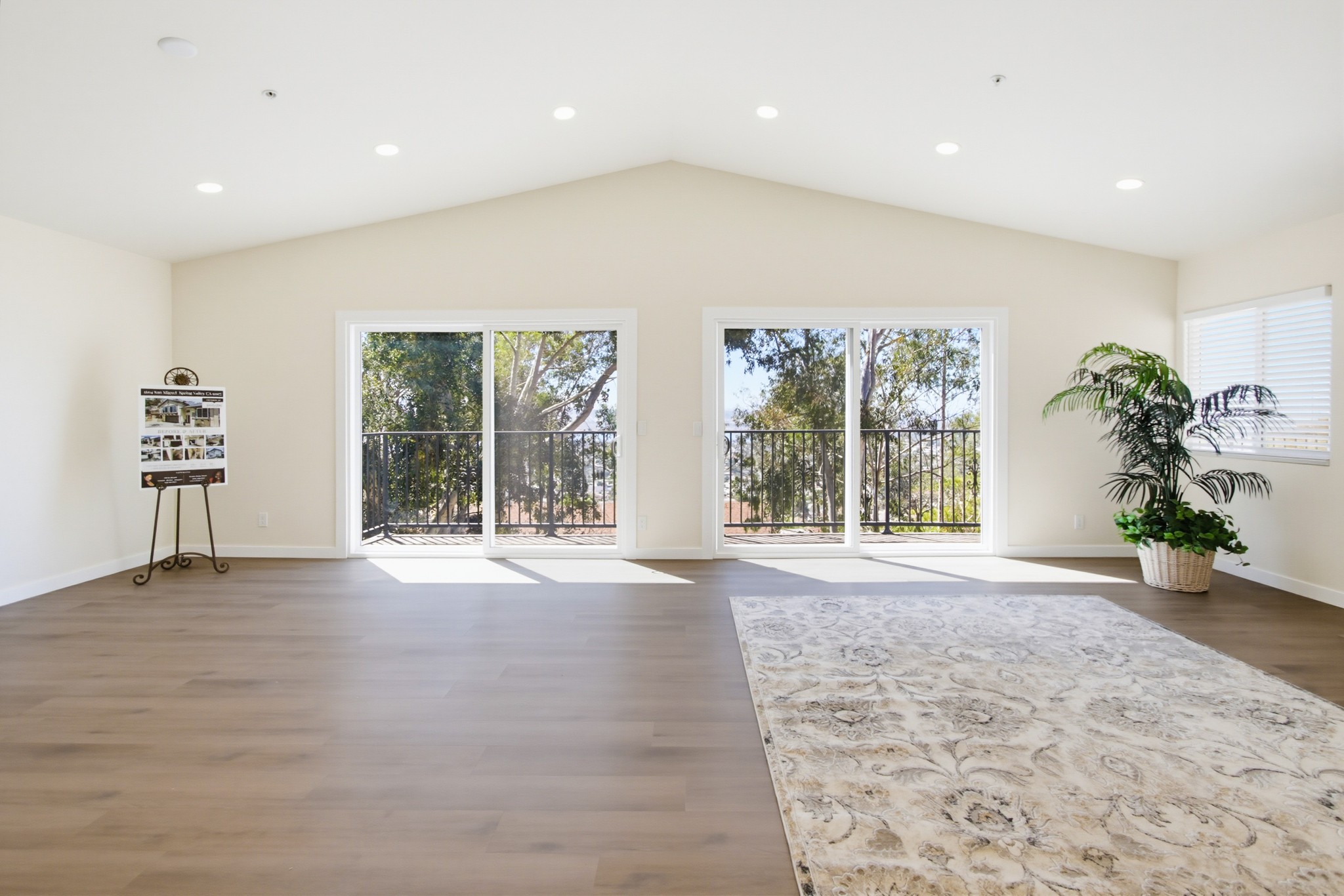 Virtual tour photo 14 of 64 for 1604 San Miguel Ave