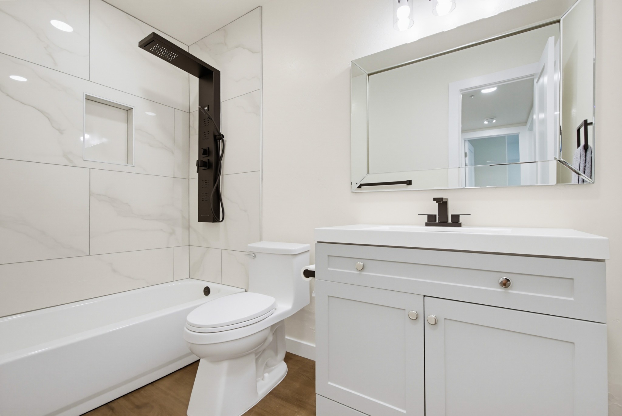 Virtual tour photo 22 of 64 for 1604 San Miguel Ave