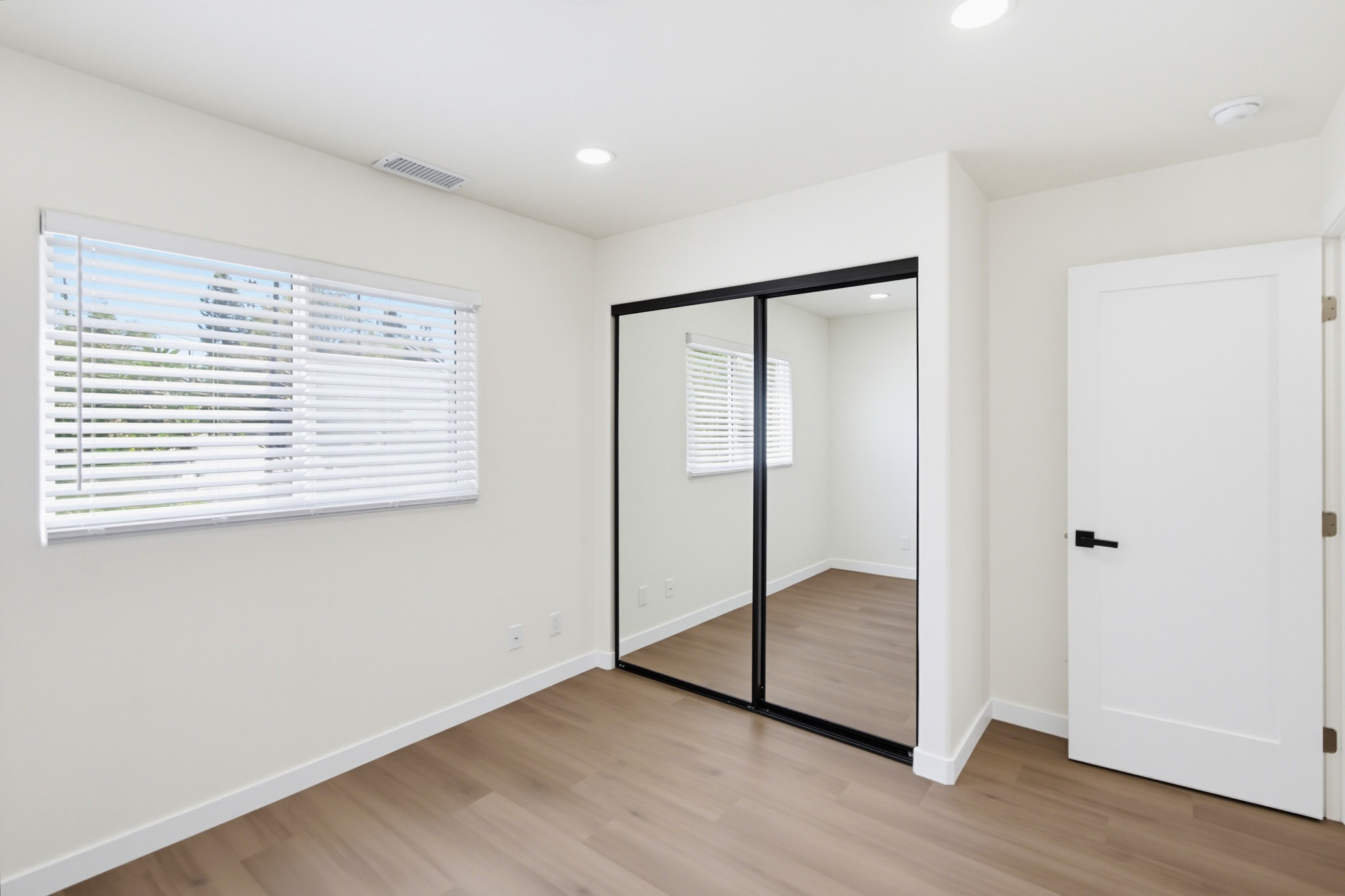Virtual tour photo 26 of 64 for 1604 San Miguel Ave