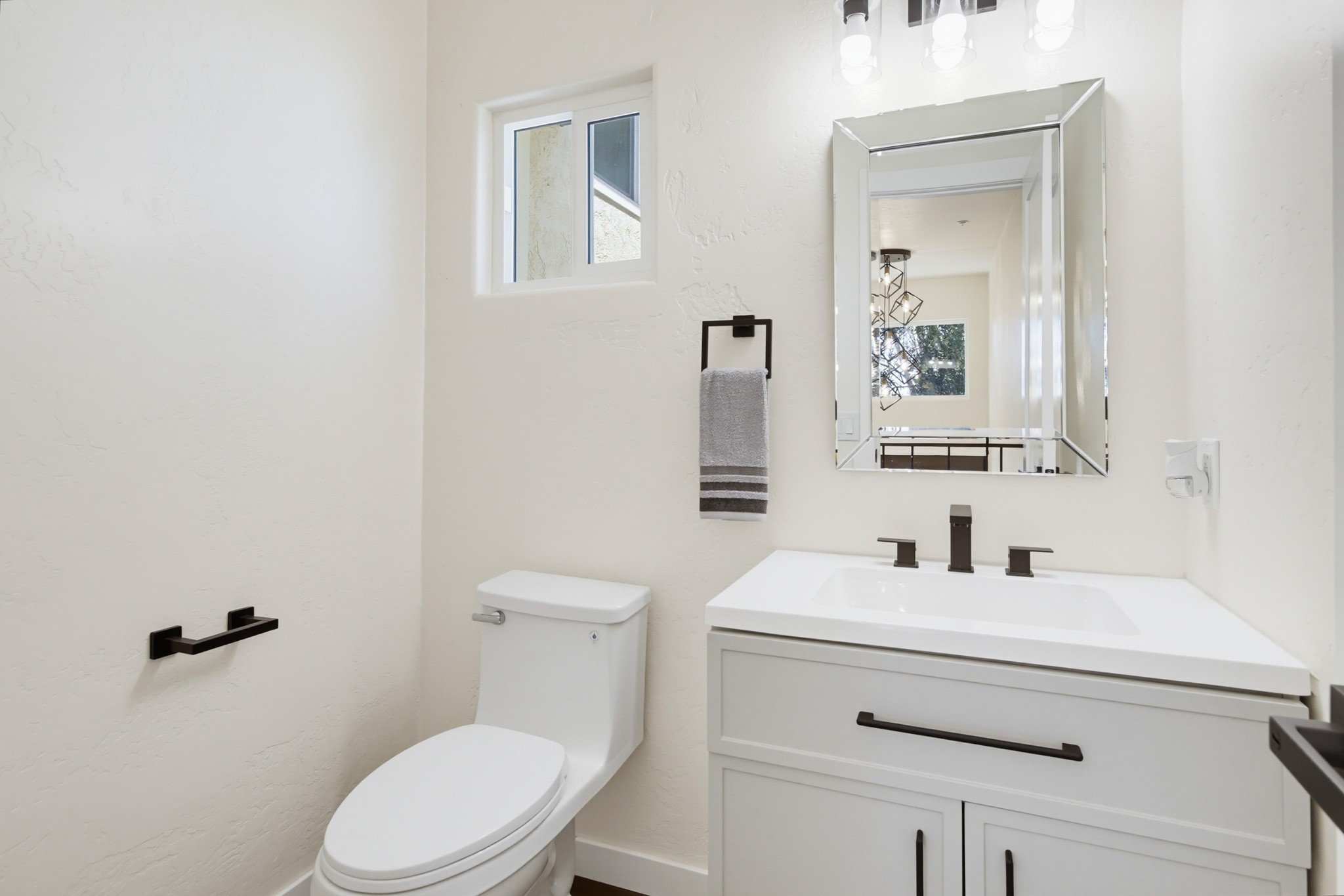 Virtual tour photo 33 of 64 for 1604 San Miguel Ave