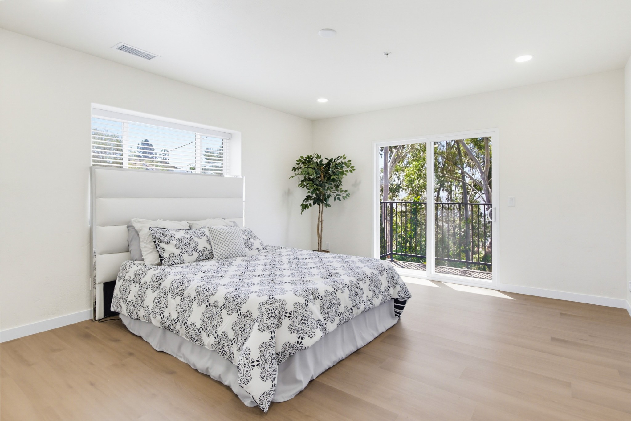 Virtual tour photo 34 of 64 for 1604 San Miguel Ave