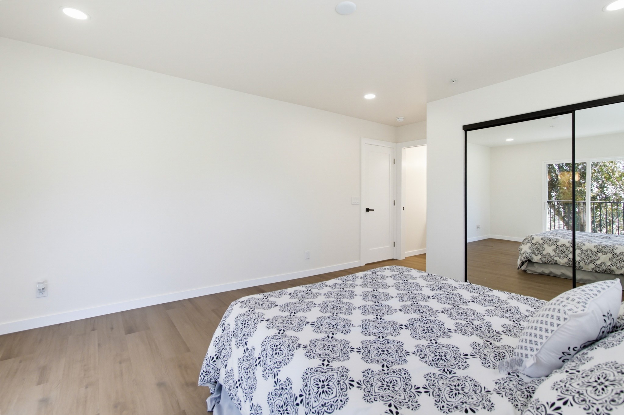 Virtual tour photo 37 of 64 for 1604 San Miguel Ave