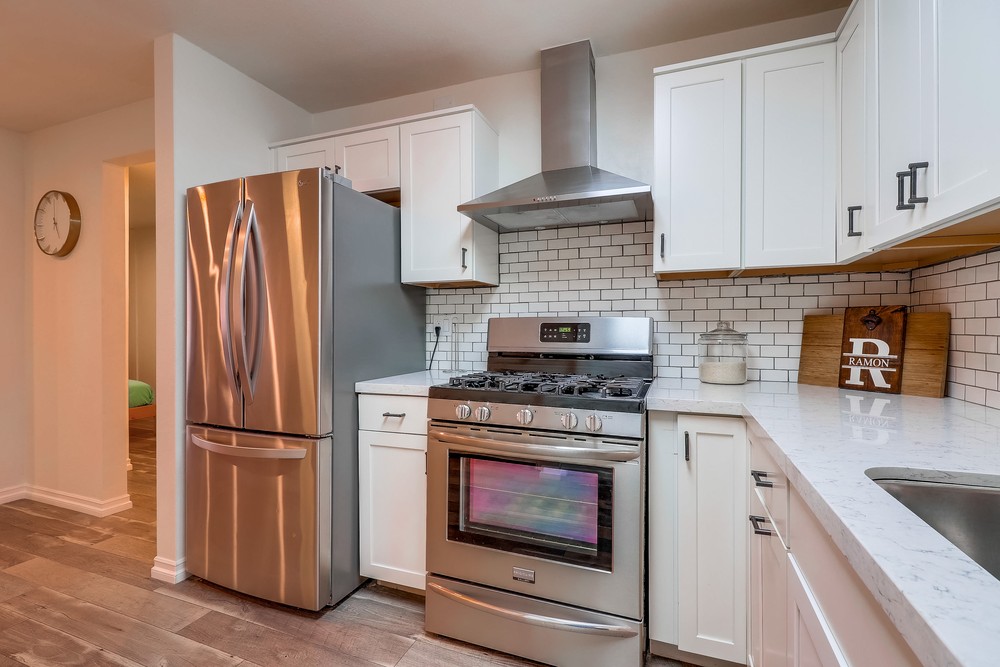 Virtual tour photo 16 of 30 for 1605 Hotel Cir S