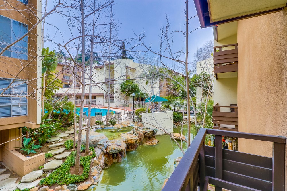 Virtual tour photo 27 of 30 for 1605 Hotel Cir S