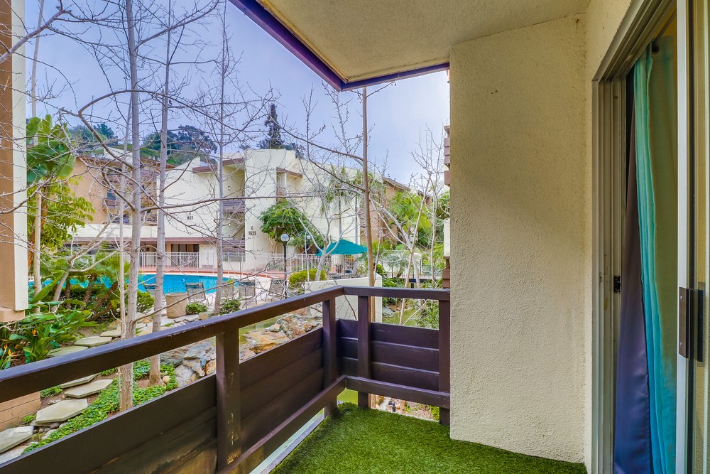 Virtual tour photo 28 of 30 for 1605 Hotel Cir S