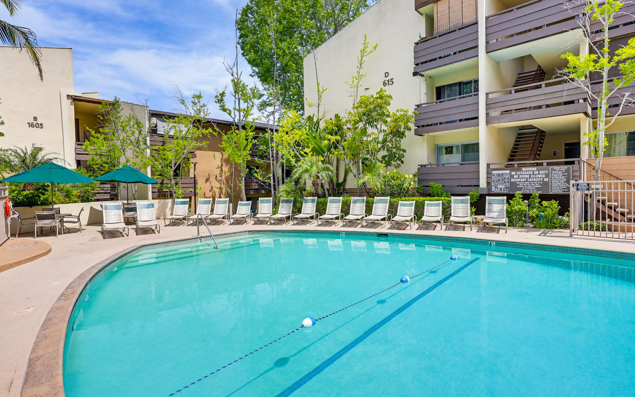Virtual tour photo 47 of 60 for 1605 Hotel Cir S