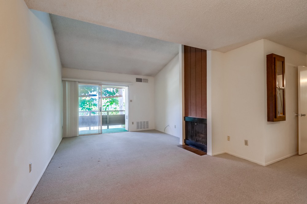 Virtual tour photo 9 of 34 for 1605 Hotel Cir S B310