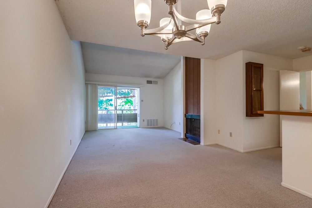 Virtual tour photo 10 of 34 for 1605 Hotel Cir S B310