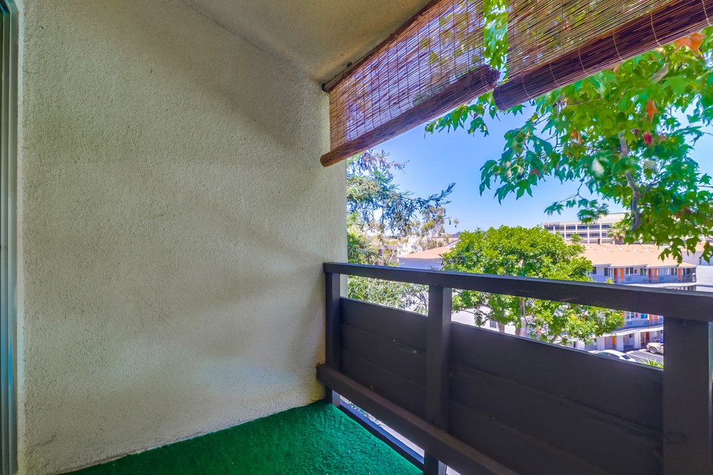 Virtual tour photo 25 of 34 for 1605 Hotel Cir S B310