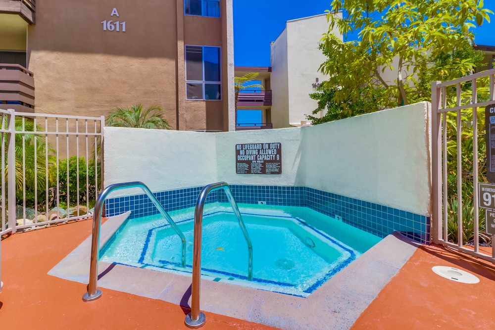 Virtual tour photo 34 of 34 for 1605 Hotel Cir S B310