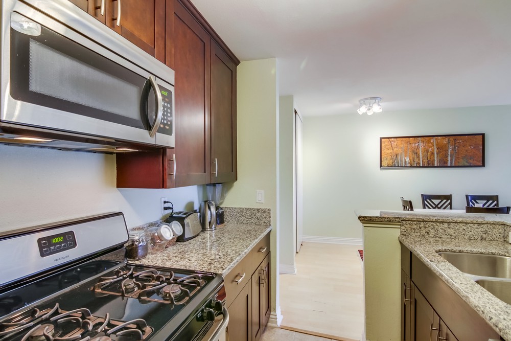 Virtual tour photo 18 of 28 for 1605 Hotel Cir S UNIT B210