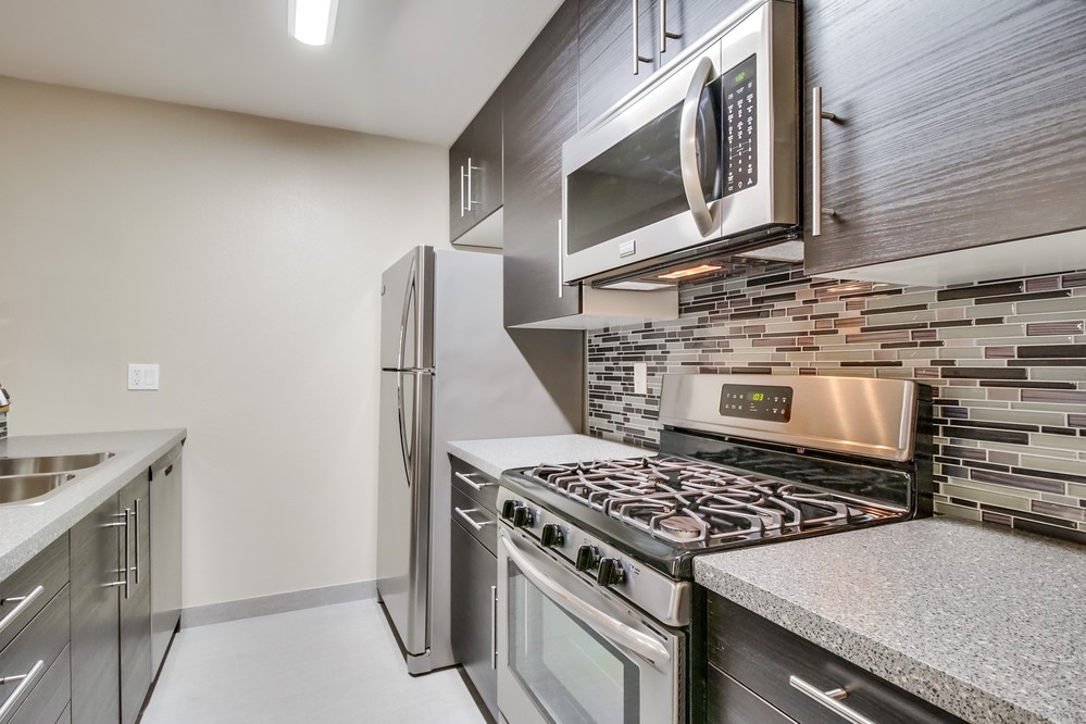 Virtual tour photo 11 of 28 for 1605 Hotel Circle South