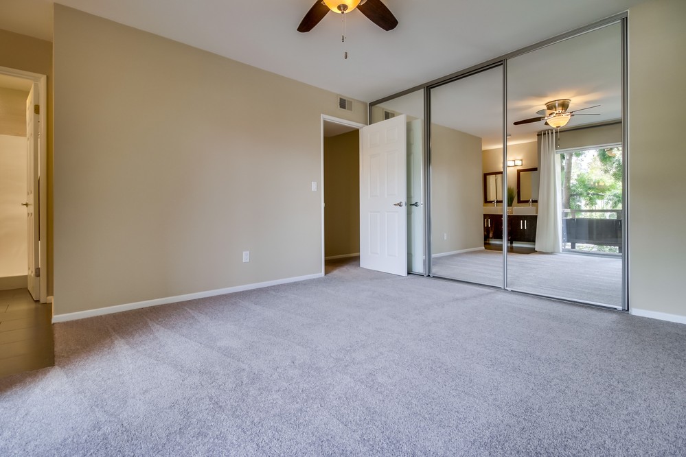 Virtual tour photo 18 of 28 for 1605 Hotel Circle South