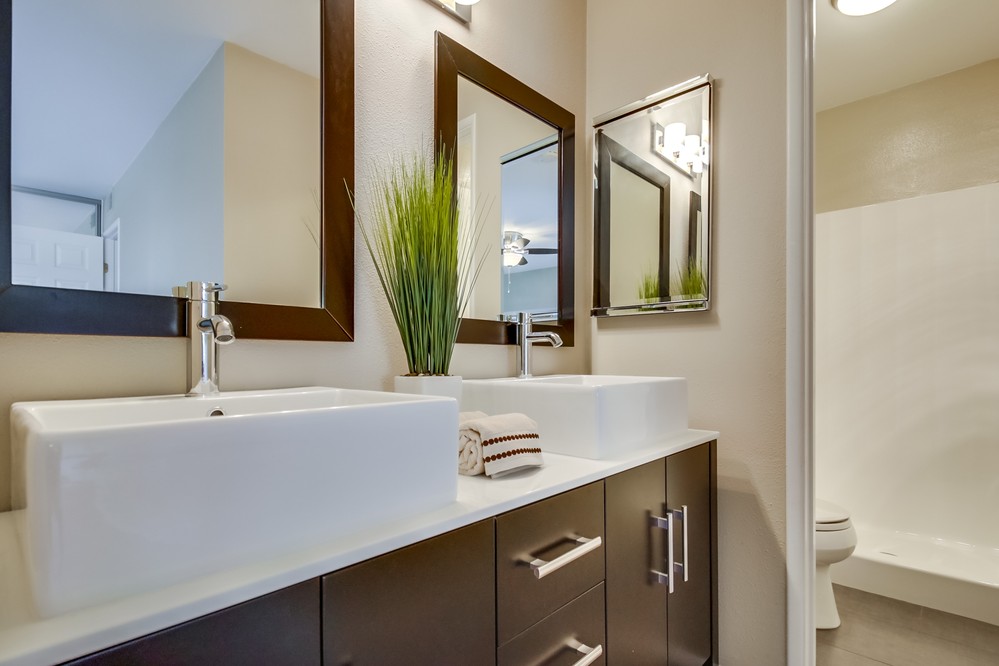 Virtual tour photo 19 of 28 for 1605 Hotel Circle South