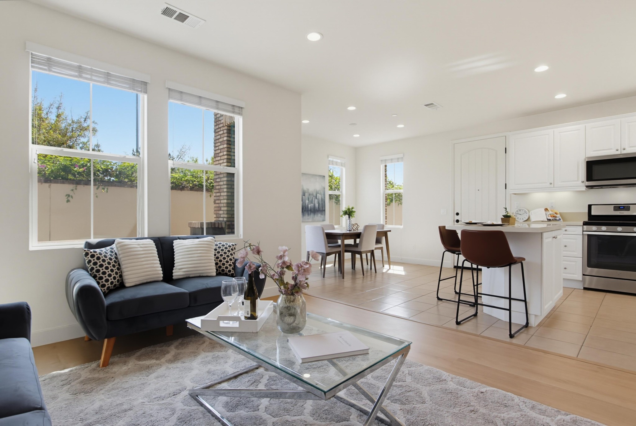 Virtual tour photo 18 of 64 for 16055 Veridian Cir