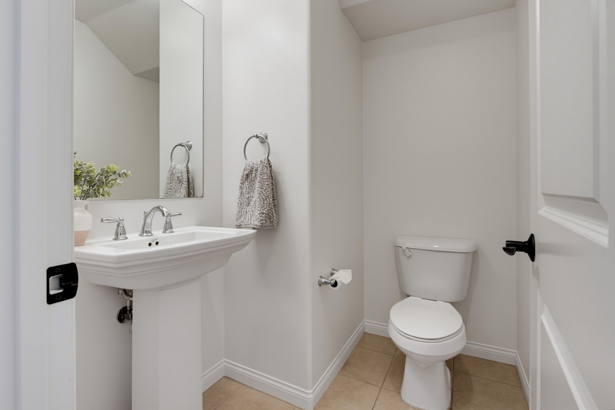 Virtual tour photo 21 of 64 for 16055 Veridian Cir