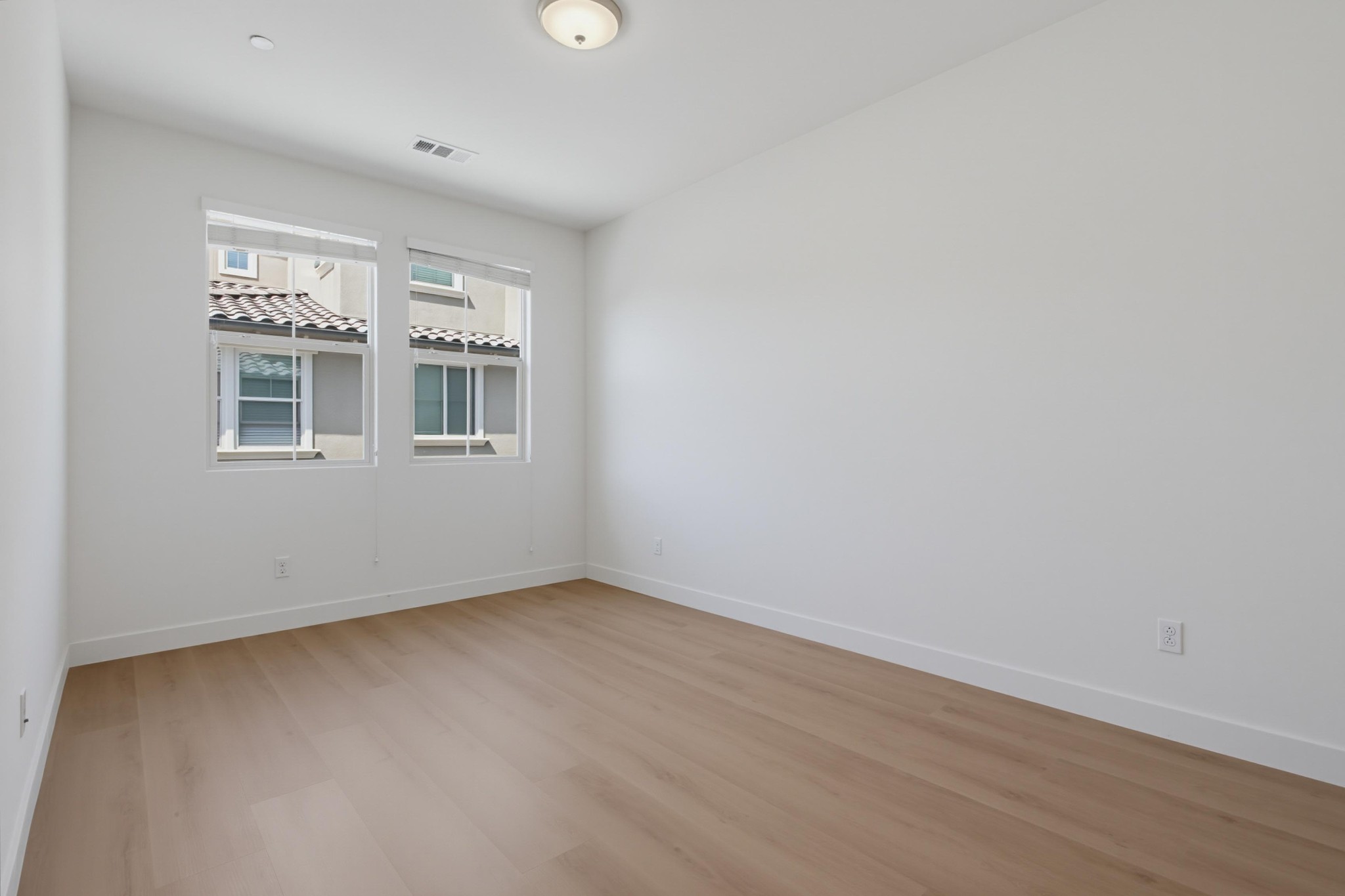 Virtual tour photo 35 of 64 for 16055 Veridian Cir