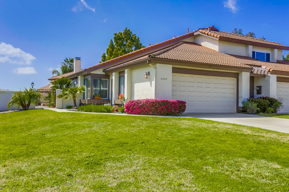 Virtual tour photo 3 of 45 for 16060 Blazewood Way