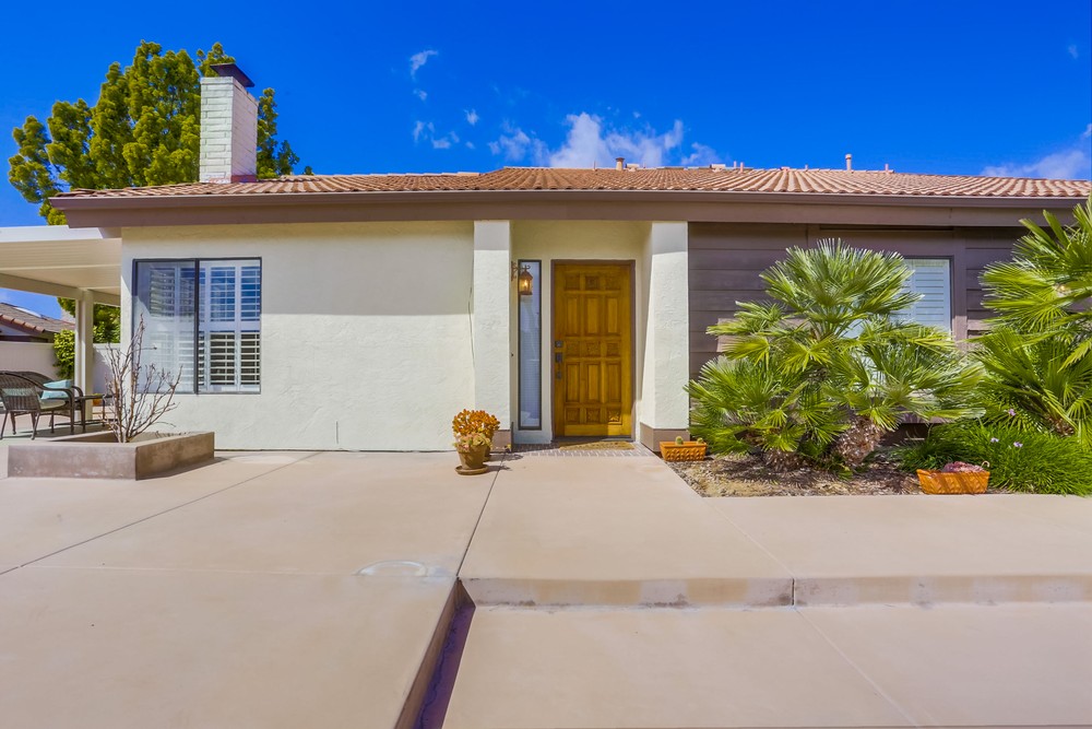 Virtual tour photo 11 of 45 for 16060 Blazewood Way