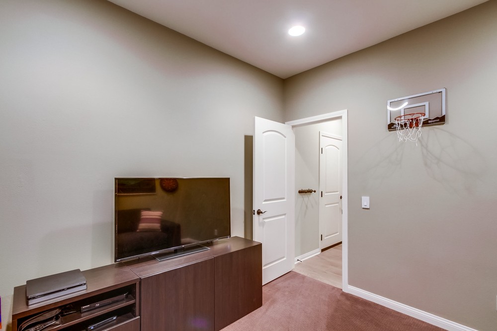 Virtual tour photo 29 of 66 for 16063 Paseo Montenero