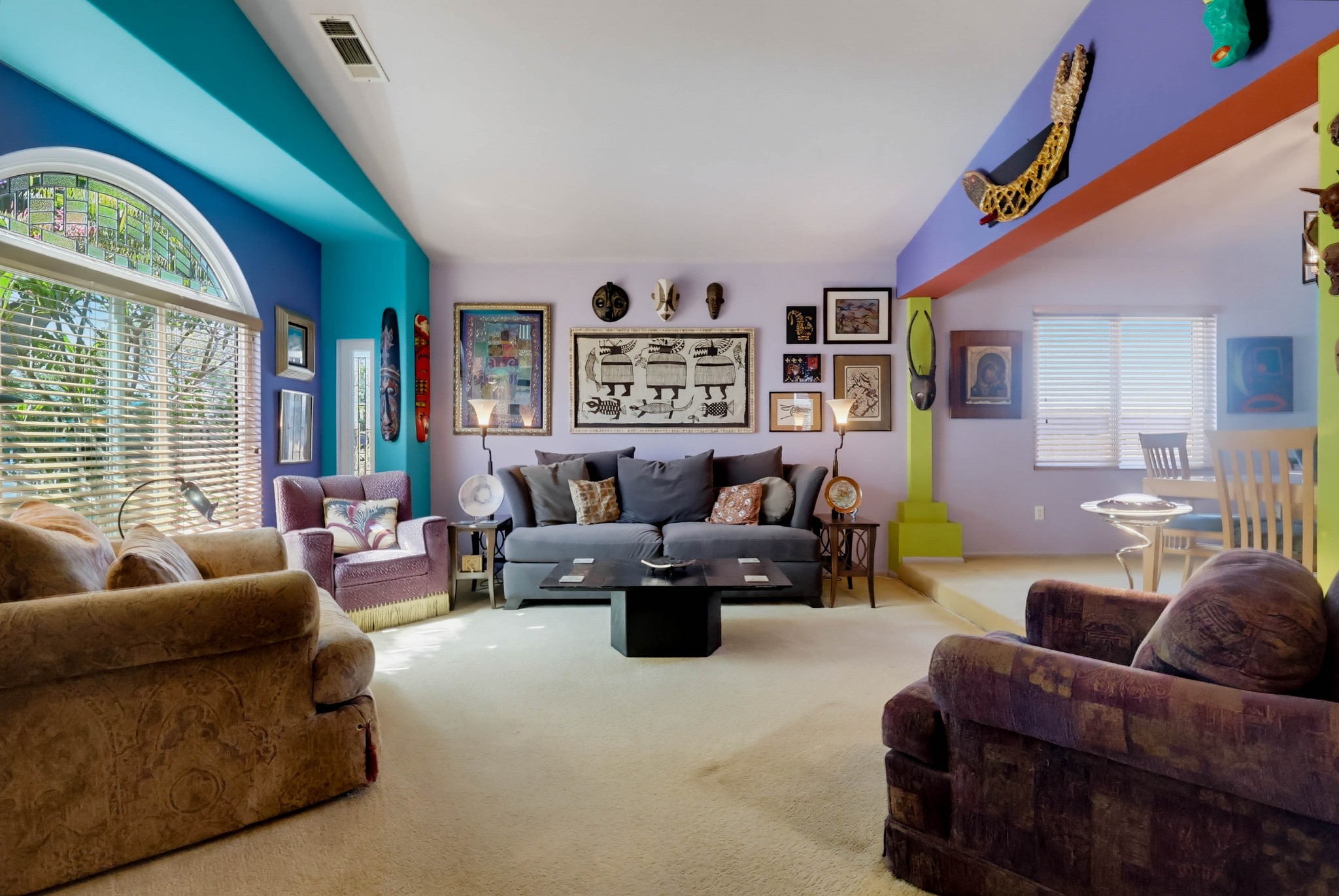 Virtual tour photo 11 of 91 for 161 E 31st St