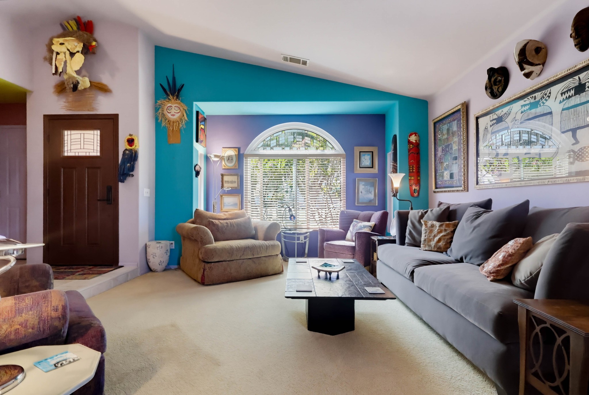 Virtual tour photo 13 of 91 for 161 E 31st St