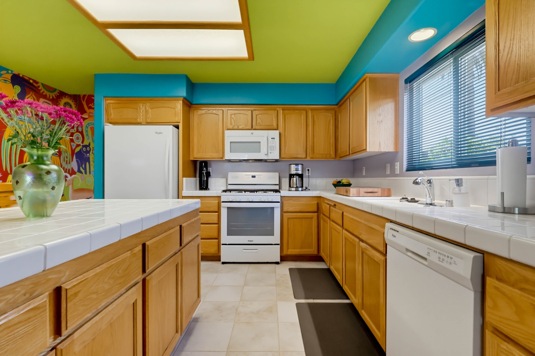 Virtual tour photo 32 of 91 for 161 E 31st St