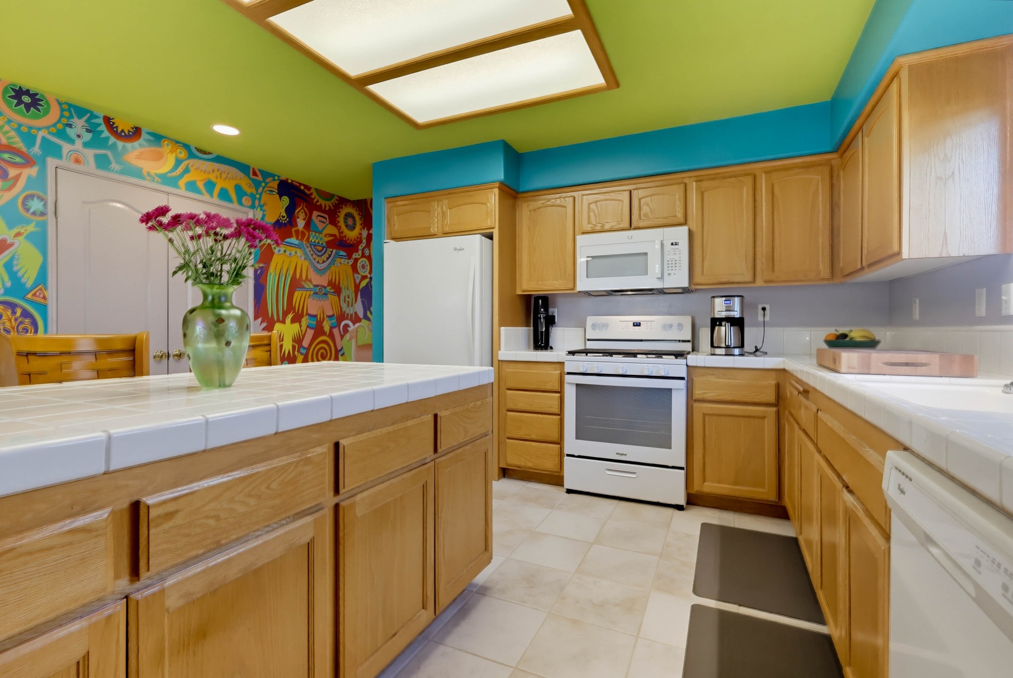 Virtual tour photo 33 of 91 for 161 E 31st St