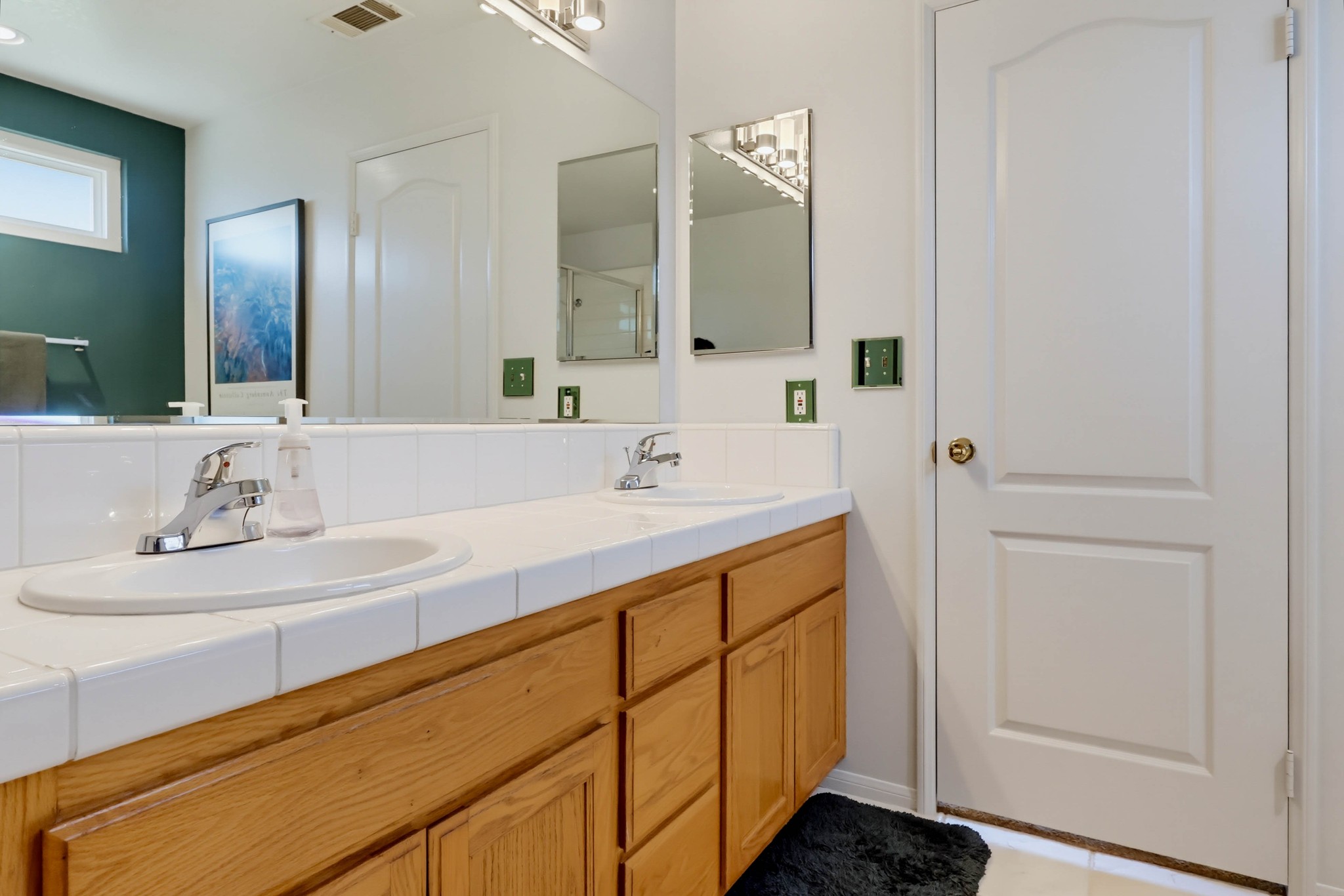 Virtual tour photo 66 of 91 for 161 E 31st St