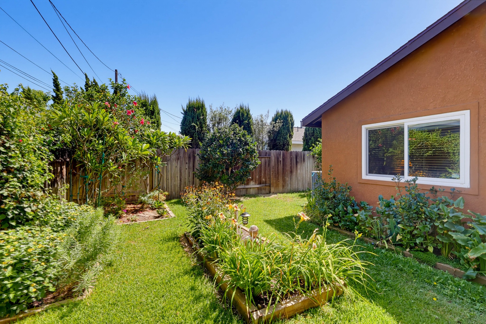 Virtual tour photo 83 of 91 for 161 E 31st St