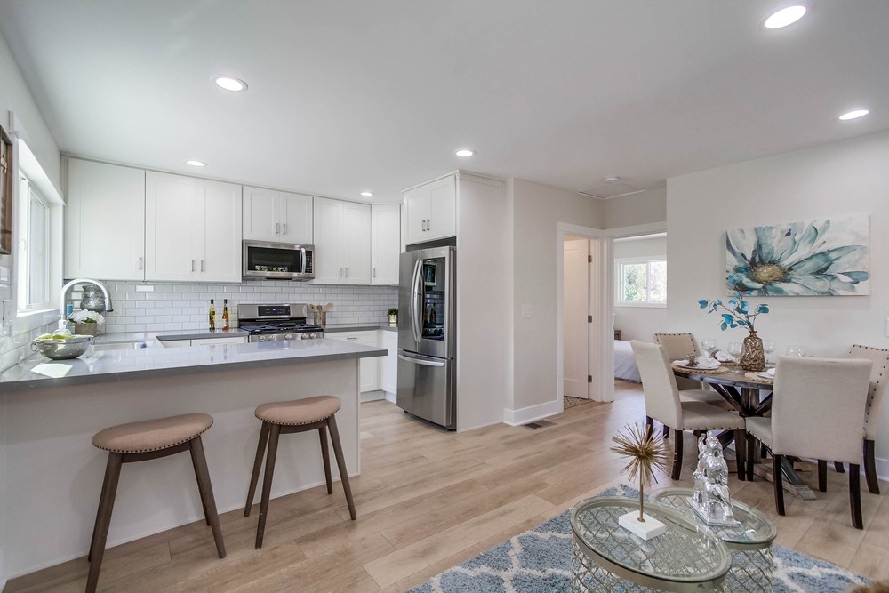 Virtual tour photo 8 of 41 for 1610 Herbert Pl