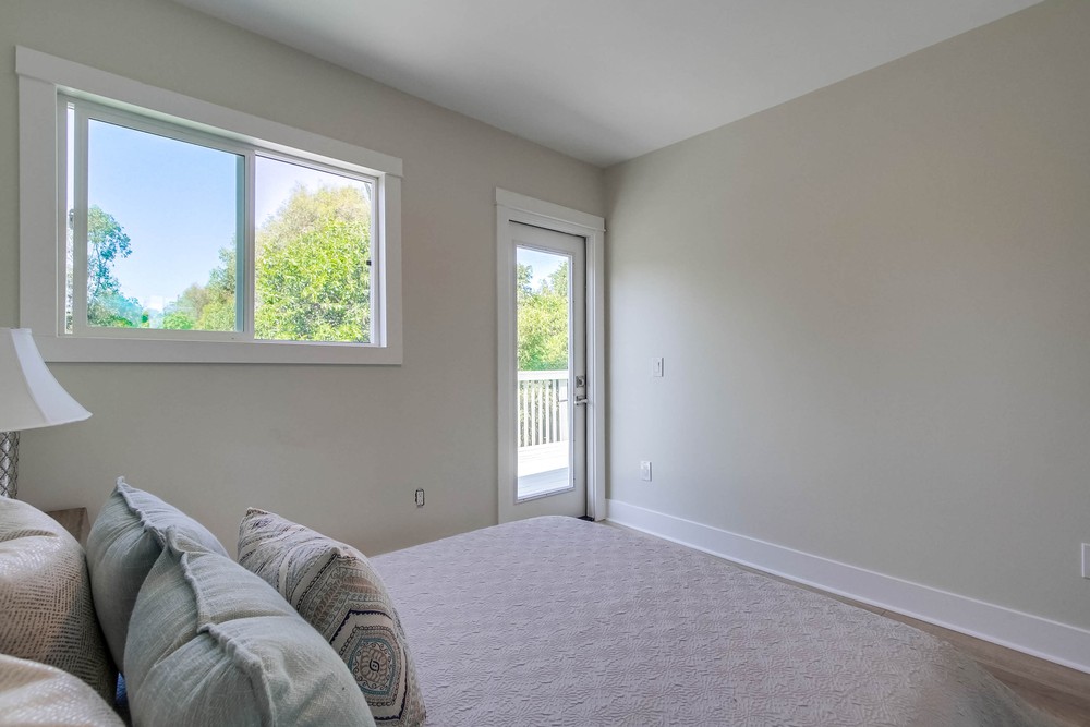 Virtual tour photo 20 of 41 for 1610 Herbert Pl