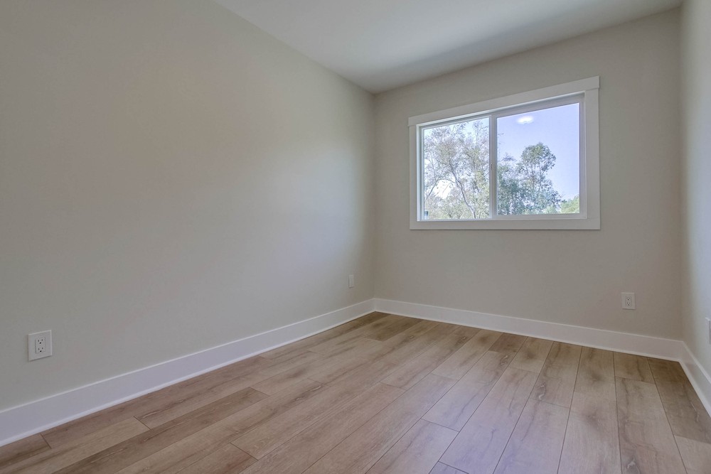 Virtual tour photo 23 of 41 for 1610 Herbert Pl