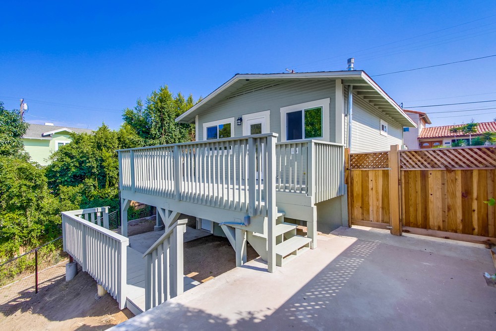 Virtual tour photo 33 of 41 for 1610 Herbert Pl