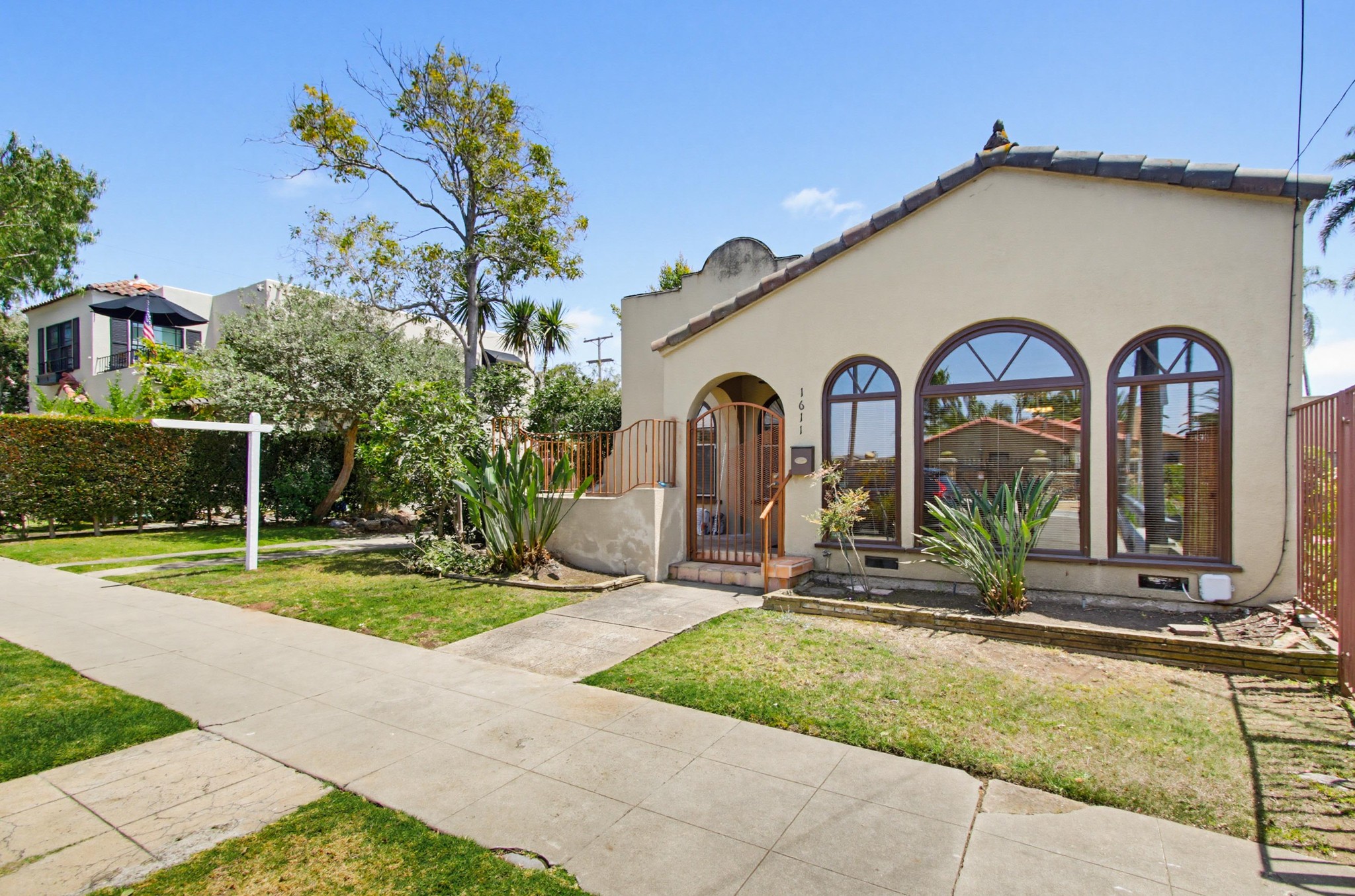 Virtual tour photo 3 of 51 for 1611 Adams Ave