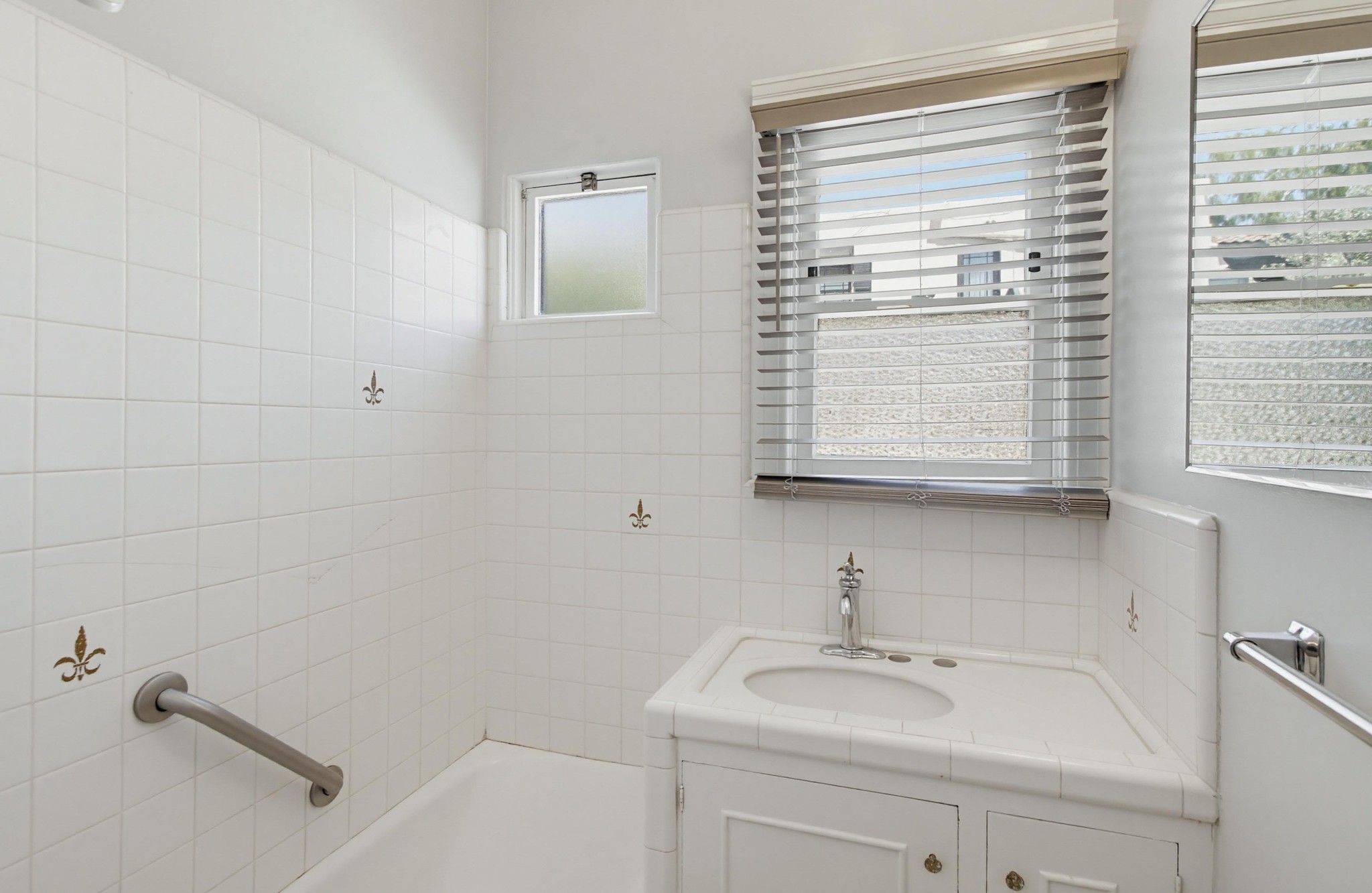 Virtual tour photo 35 of 51 for 1611 Adams Ave