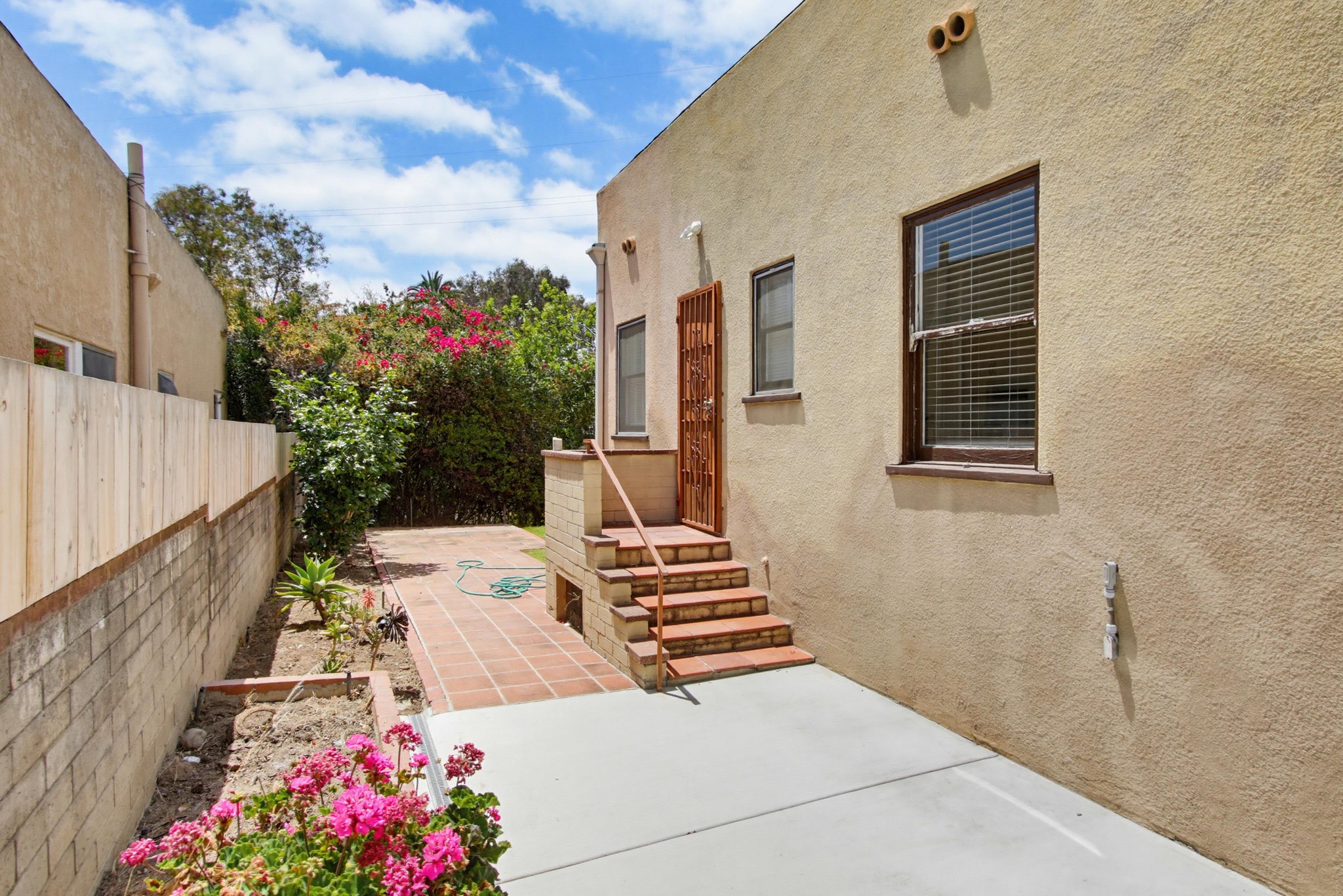 Virtual tour photo 41 of 51 for 1611 Adams Ave