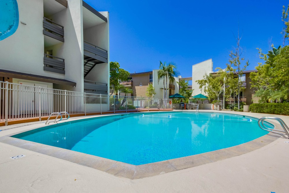 Virtual tour photo 29 of 36 for 1611 Hotel Cir S