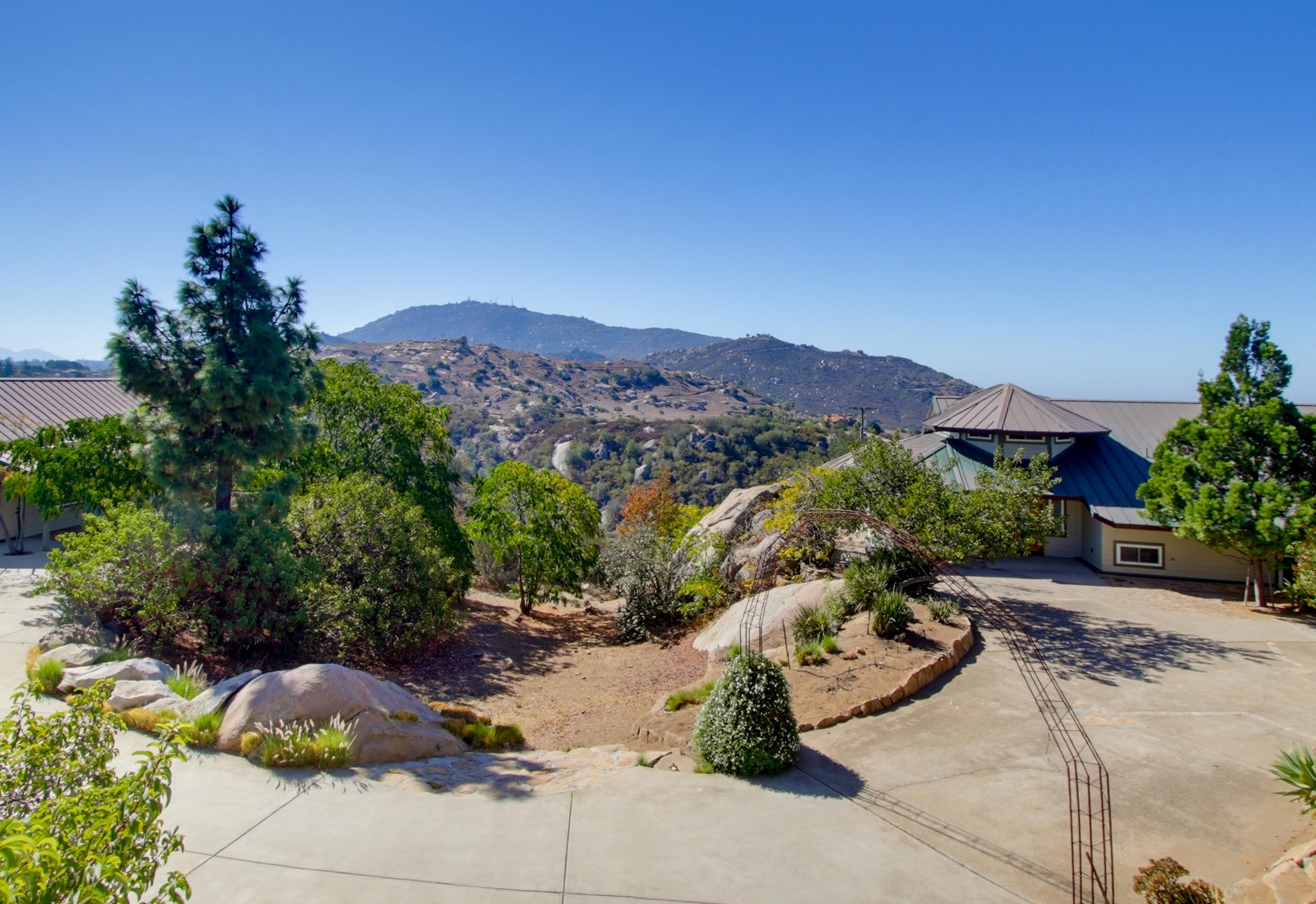 Virtual tour photo 7 of 134 for 16118 Green Valley Truck Trail