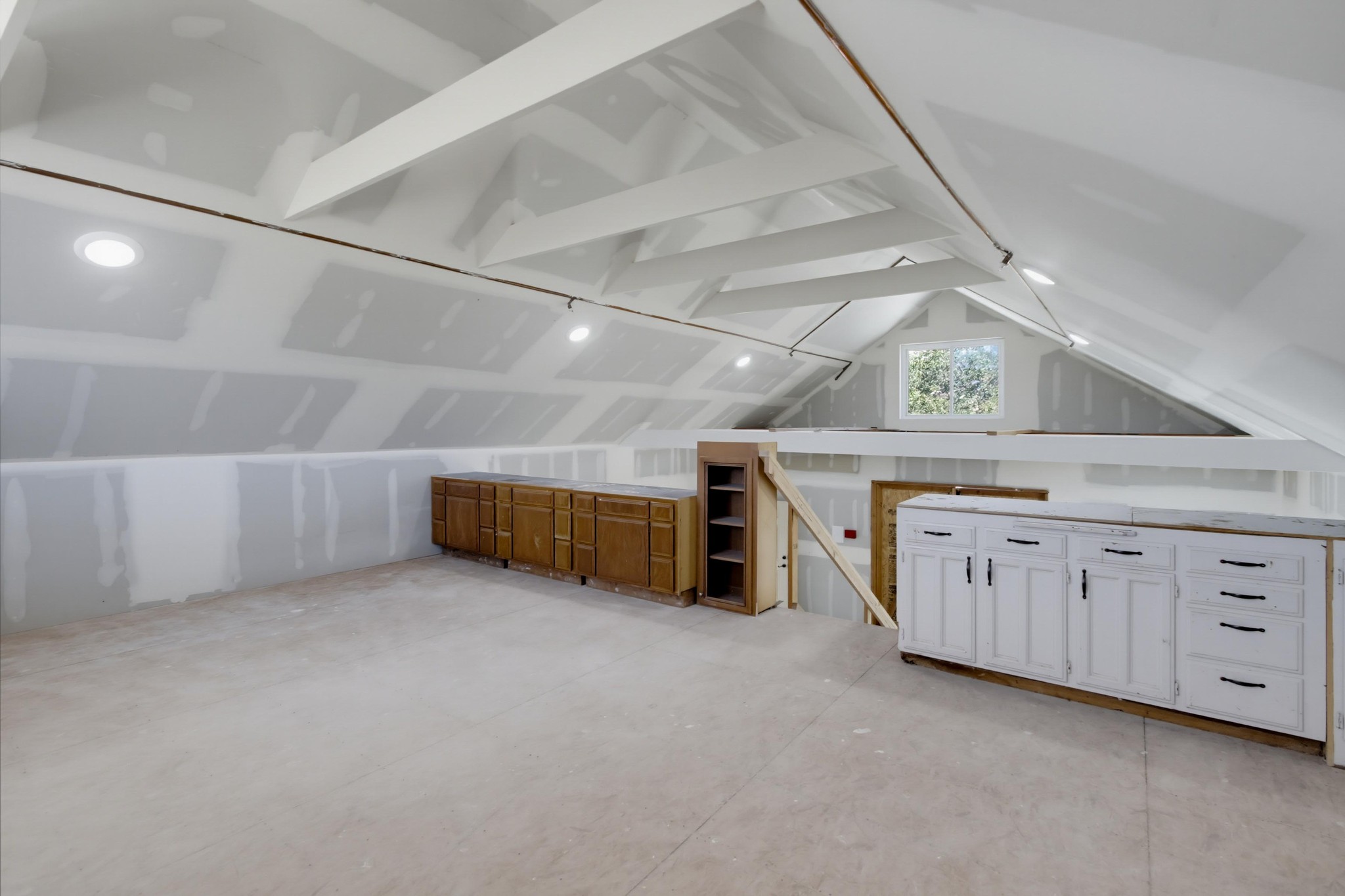 Virtual tour photo 61 of 134 for 16118 Green Valley Truck Trail