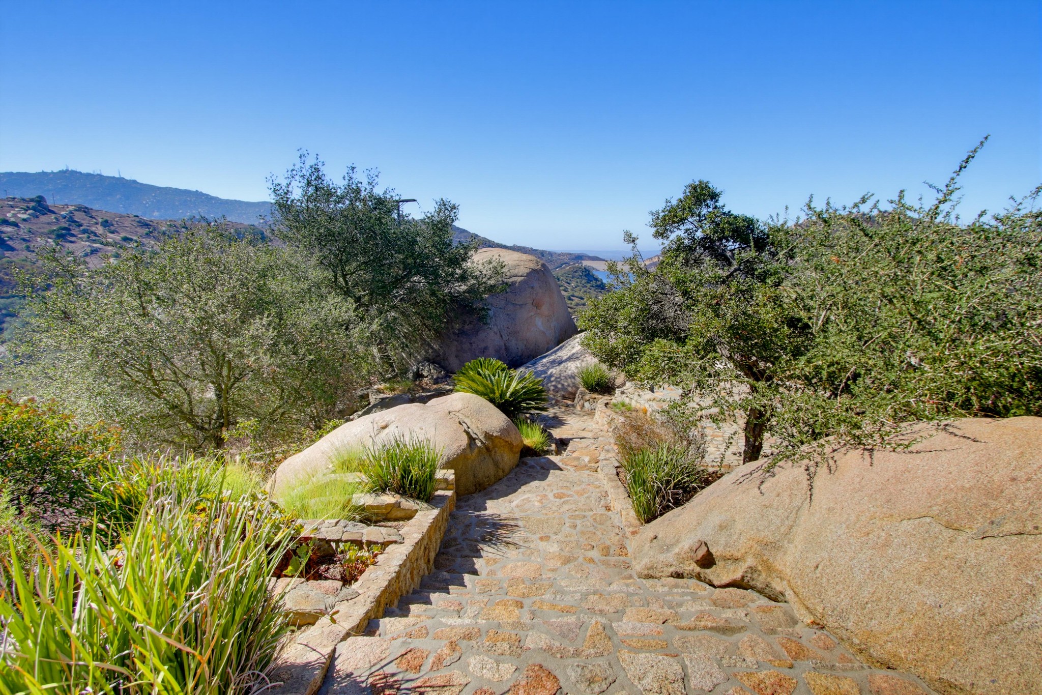 Virtual tour photo 71 of 134 for 16118 Green Valley Truck Trail