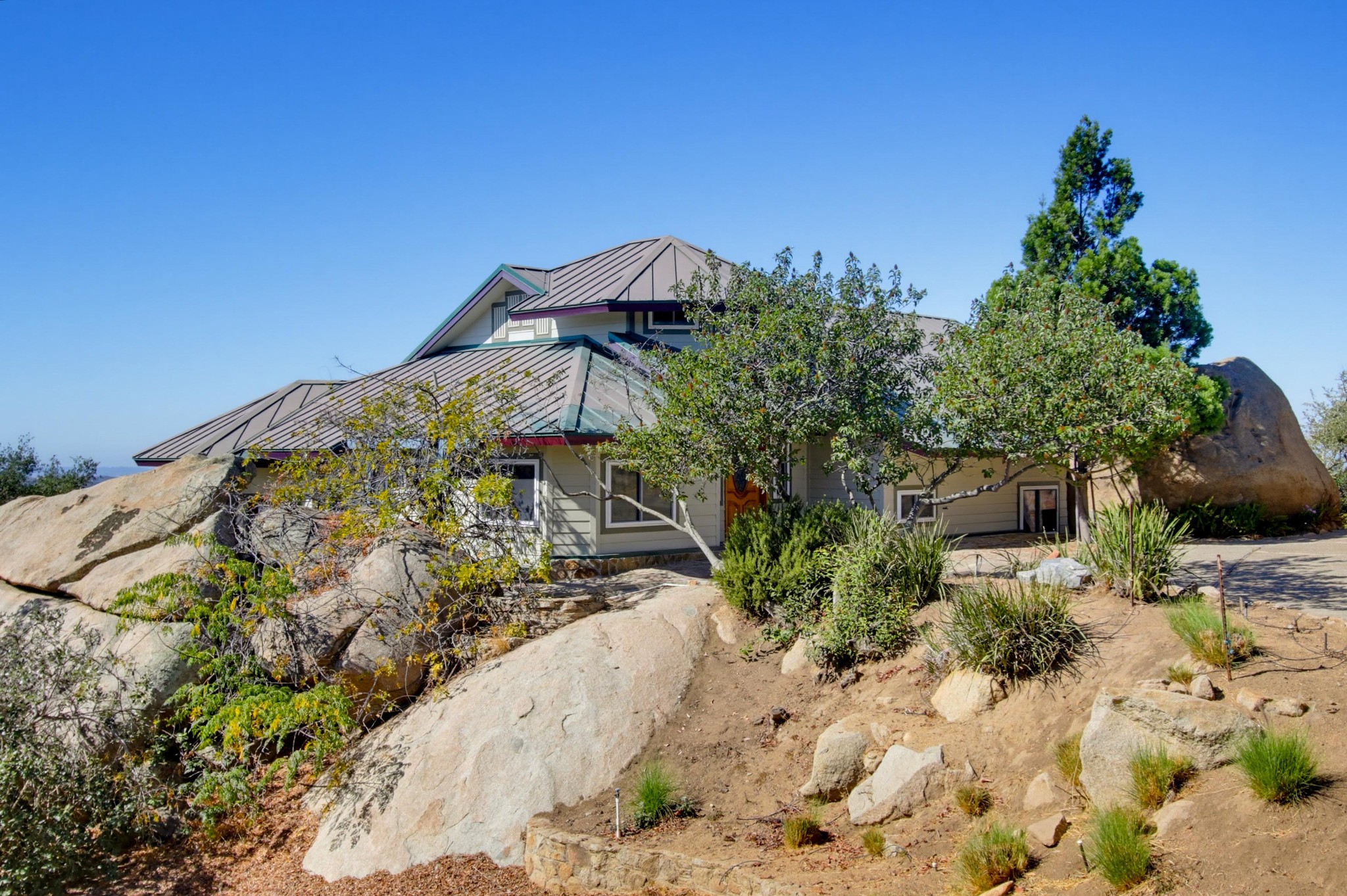Virtual tour photo 78 of 134 for 16118 Green Valley Truck Trail