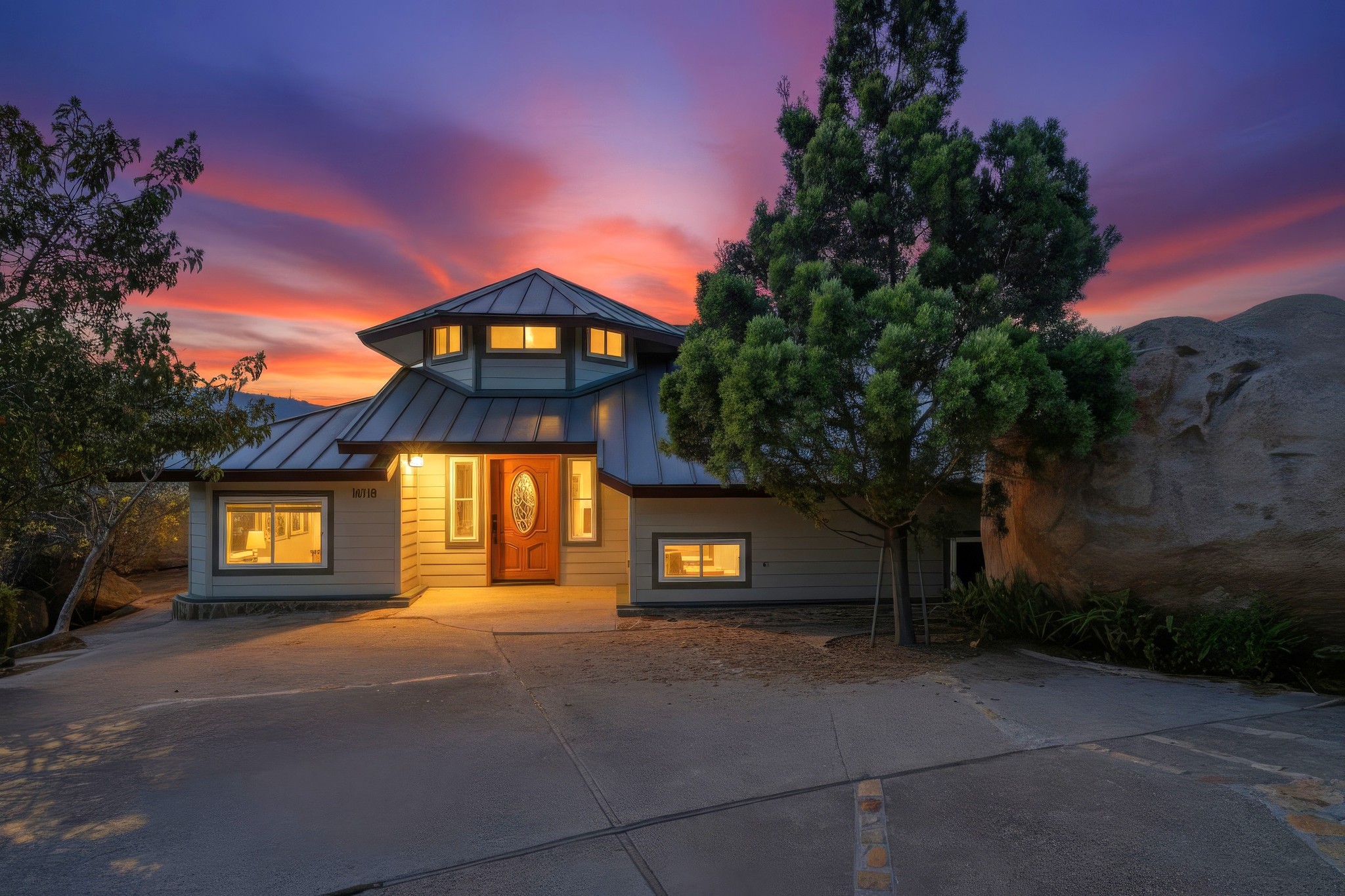 Virtual tour photo 98 of 134 for 16118 Green Valley Truck Trail